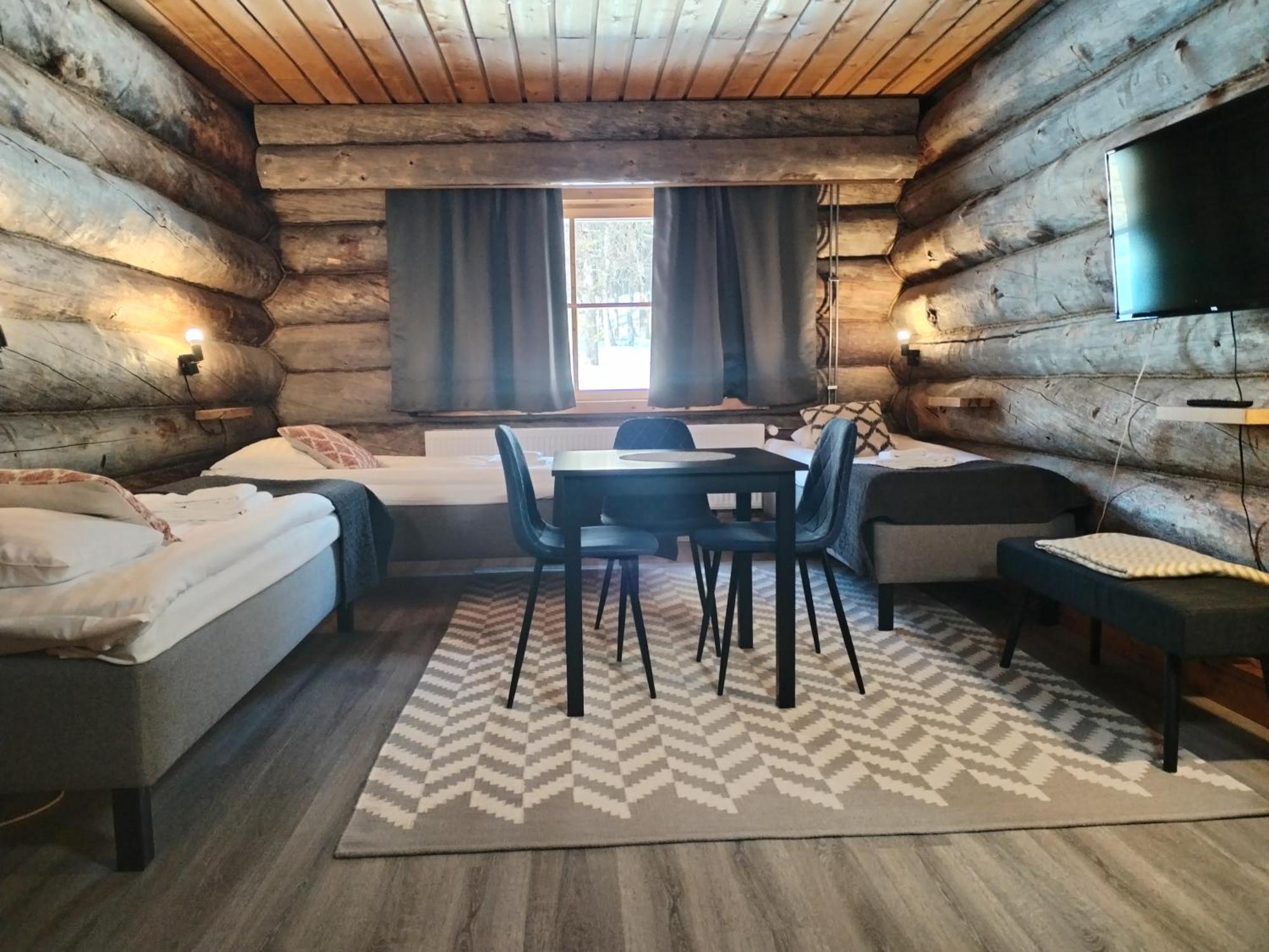 סאריסלקה Kuukkeli Log Houses Aurora Resort מראה חיצוני תמונה