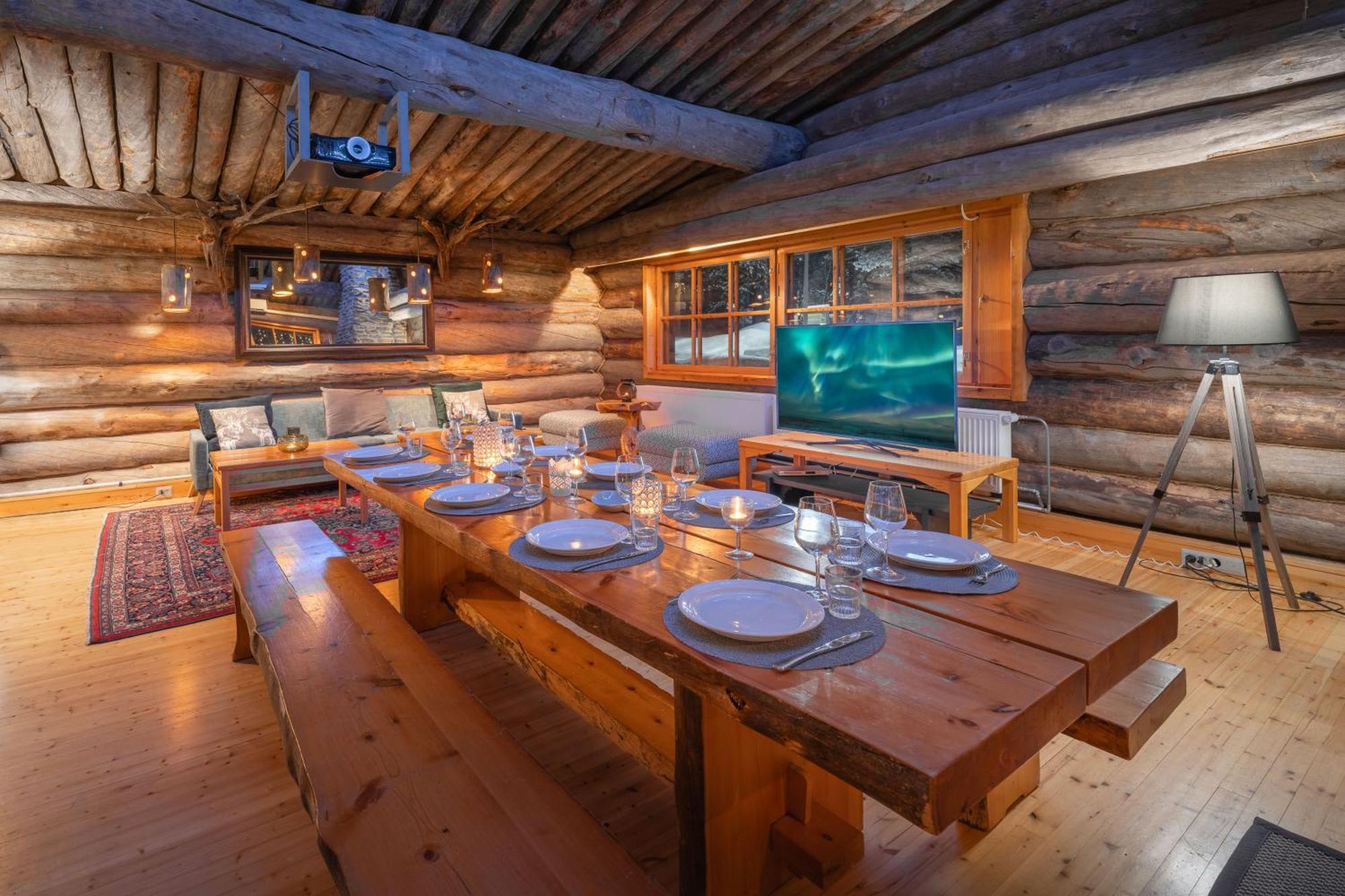 סאריסלקה Kuukkeli Log Houses Aurora Resort מראה חיצוני תמונה