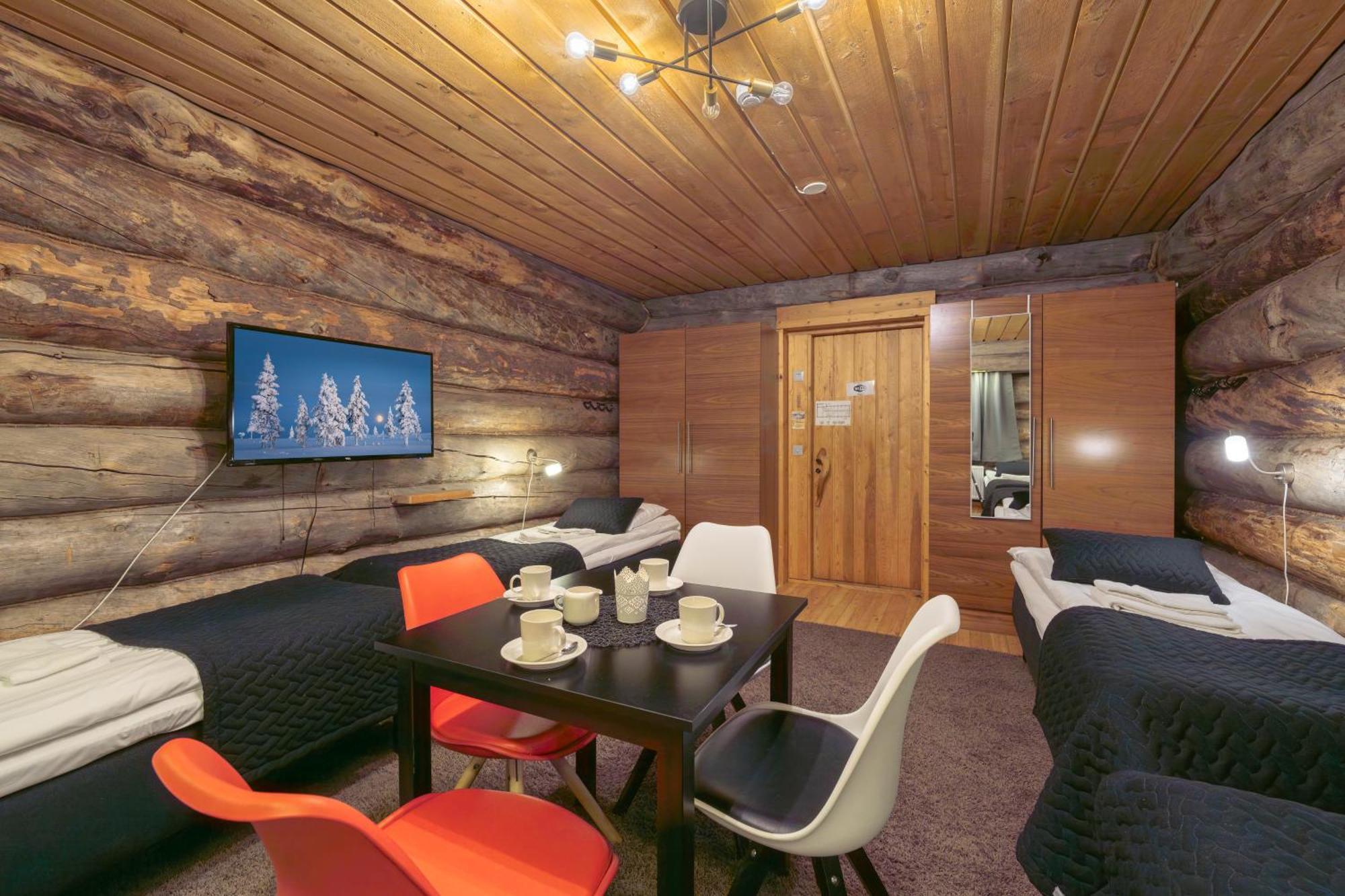 סאריסלקה Kuukkeli Log Houses Aurora Resort חדר תמונה